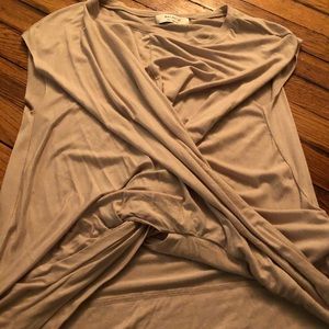 Bailey 44 cream cross over tank